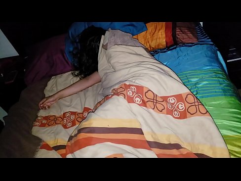 ❤️ Kasupoeg sõimab oma noort kasuema, kui ta magab. ❤ Kõva porno at us ❌❤